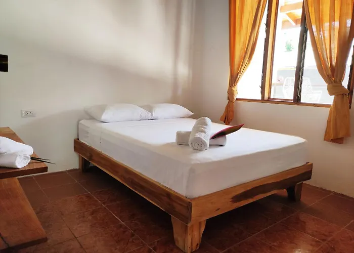 Ico Living Hostel Playa Santa Teresa 